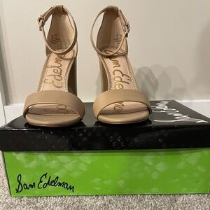 Sam Edelman Nude Yaro Heels